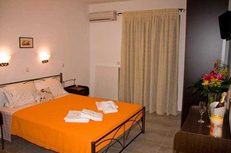 Agnanti Hotel Афитос Экстерьер фото